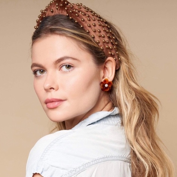 Lele Sadoughi Poppy Button Earrings in brown. NWOT - Picture 2 of 6